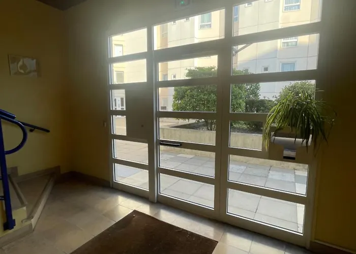 La Bonita Zen D'hote Pdj Inclus A 50m De La Gare Sncf Rum i privatbostad Reims