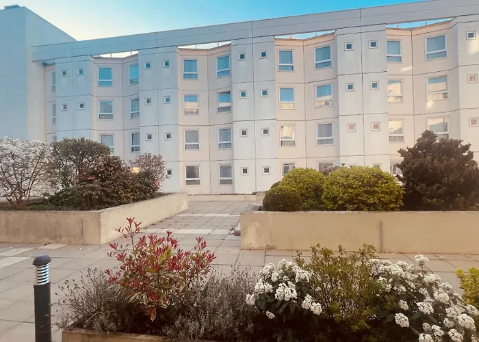 La Bonita Zen D'hote Pdj Inclus A 50m De La Gare Sncf Rum i privatbostad *